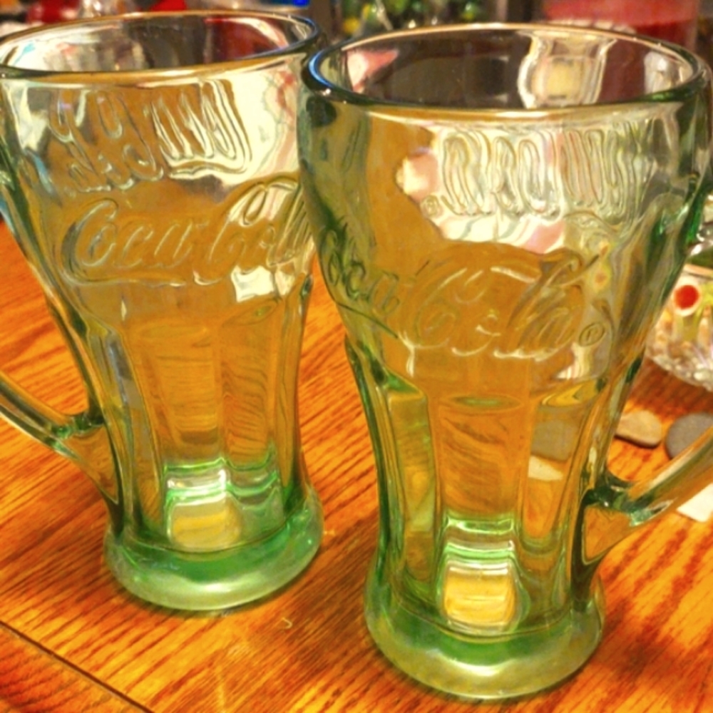 VINTAGE Libbey green glass mugs